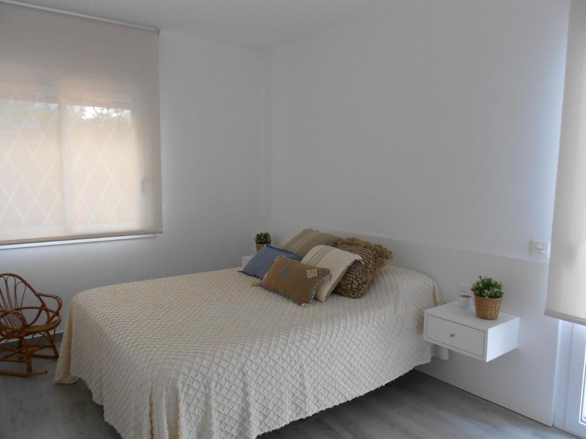 Luxury Apartment กัมบริลส์ ภายนอก รูปภาพ